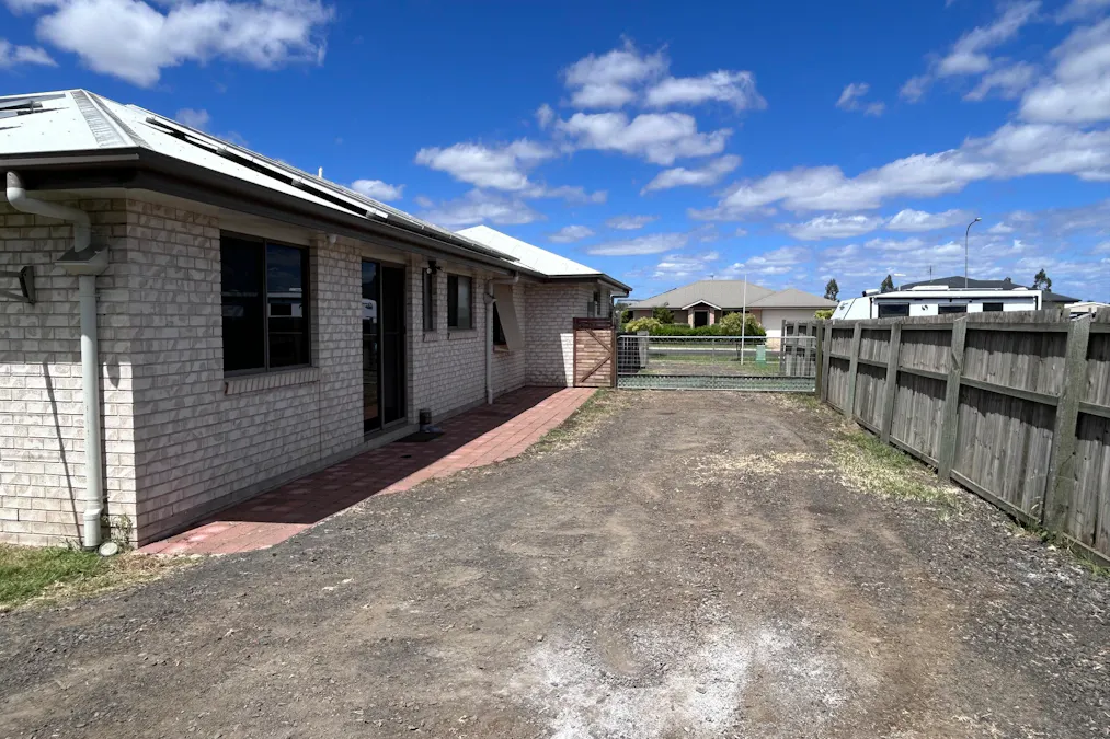22 Diggers Drive, Dalby, QLD, 4405 - Image 26