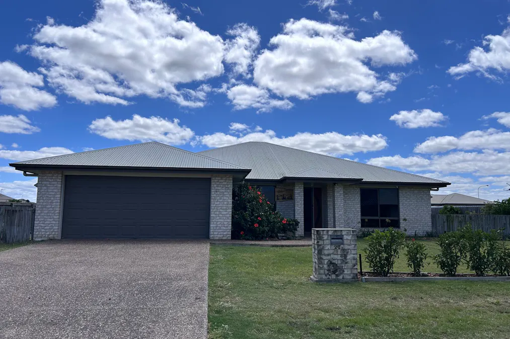22 Diggers Drive, Dalby, QLD, 4405 - Image 1