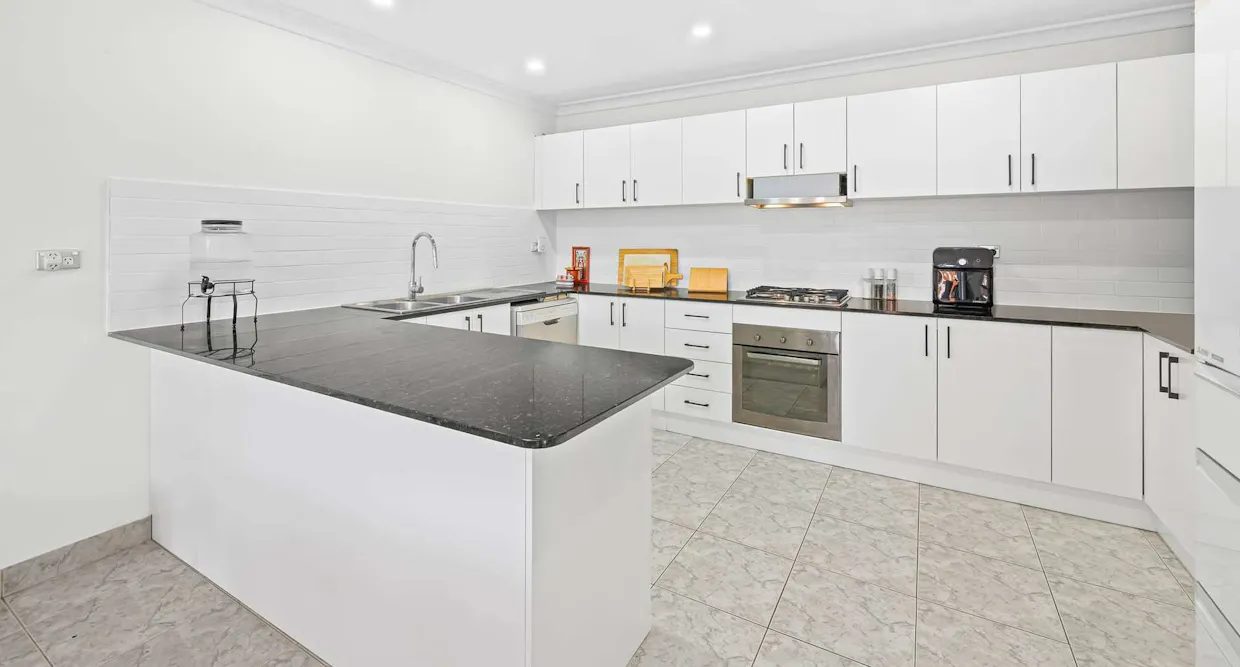 5/40 Roberts Road, Greenacre, NSW, 2190 - Image 5