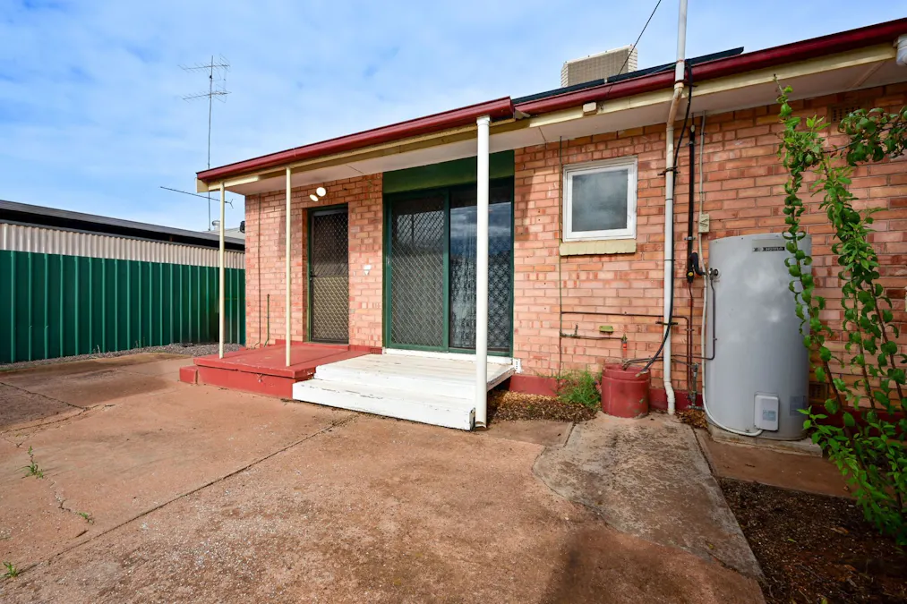 8 Burns Street, Whyalla Norrie, SA, 5608 - Image 12