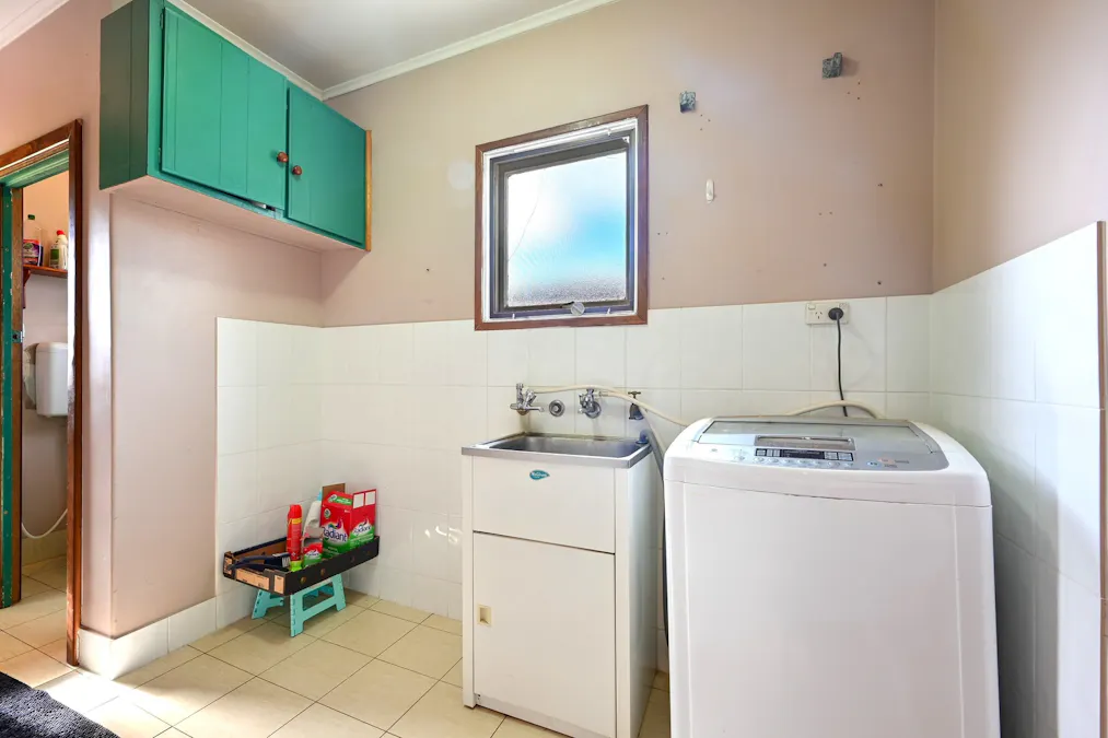 8 Burns Street, Whyalla Norrie, SA, 5608 - Image 10