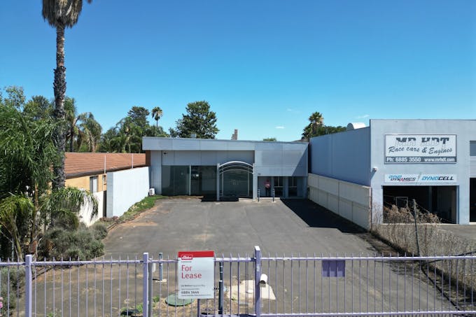 19 Bourke Street, Dubbo, NSW, 2830 - Image 1