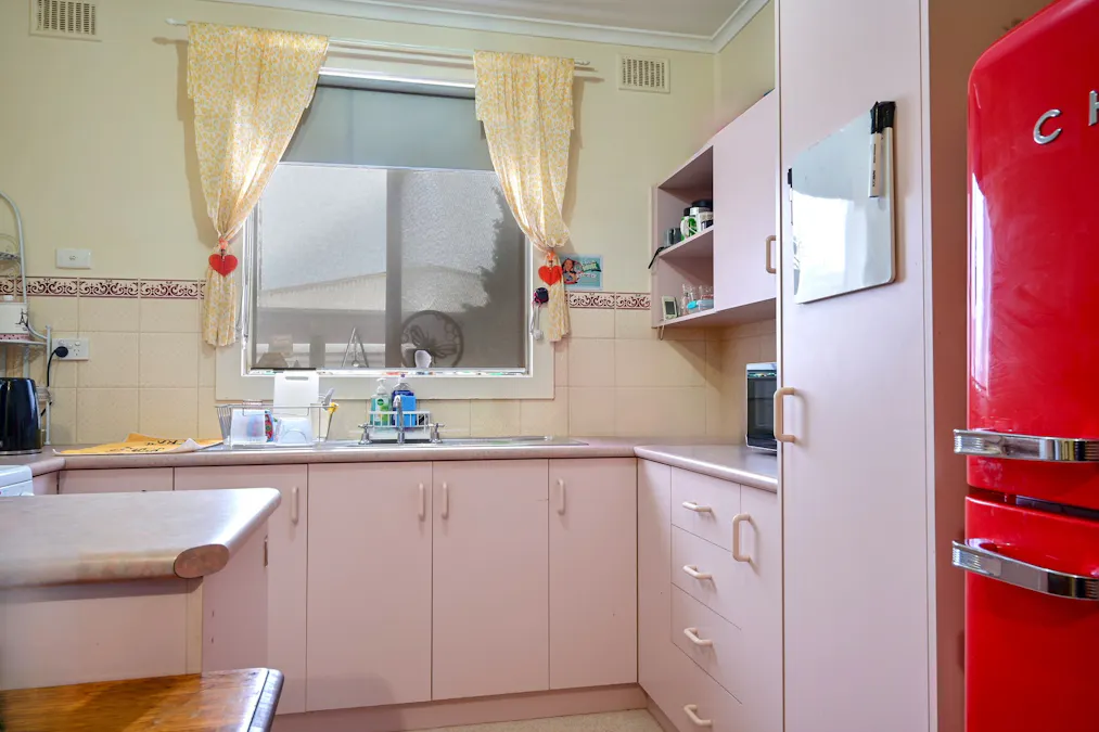 10 Dennis Street, Whyalla Stuart, SA, 5608 - Image 4