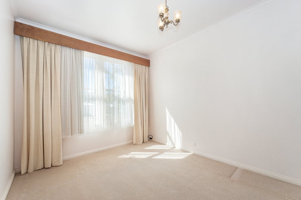 58 Bree Road, Hamilton, VIC, 3300 - Image 7