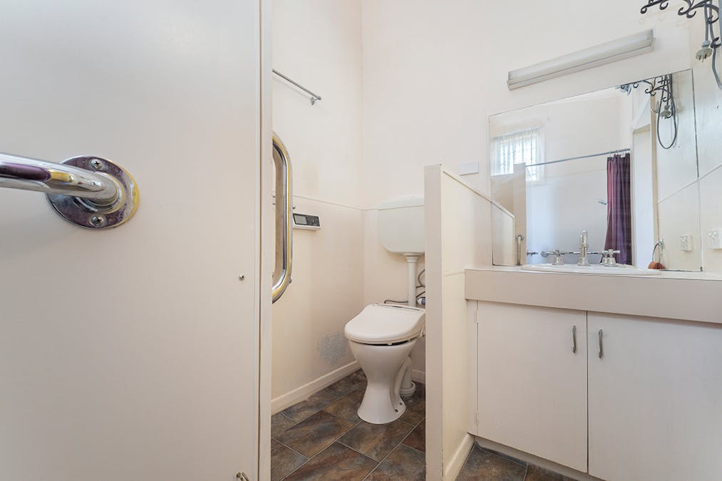 58 Bree Road, Hamilton, VIC, 3300 - Image 10