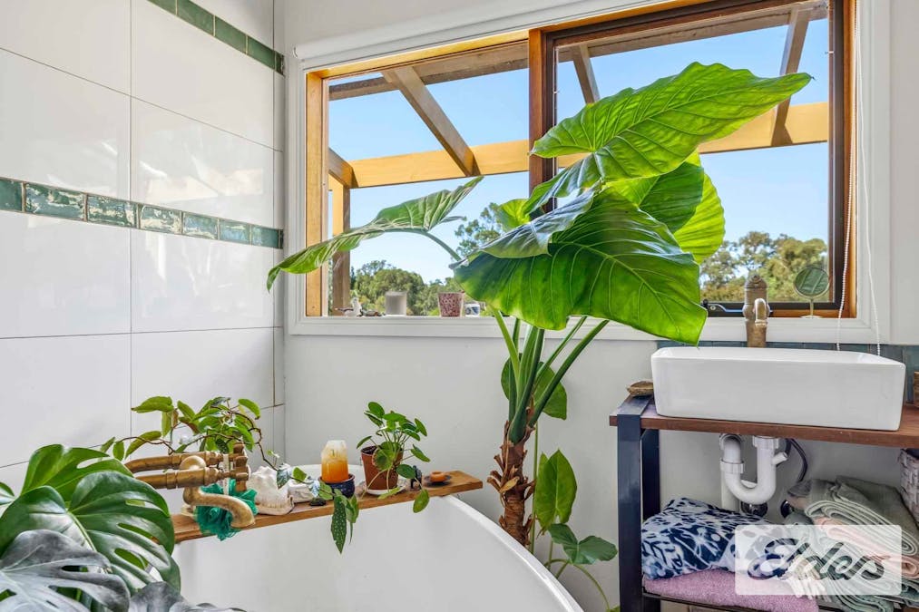 2a Palmerston Street, Newstead, VIC, 3462 - Image 19