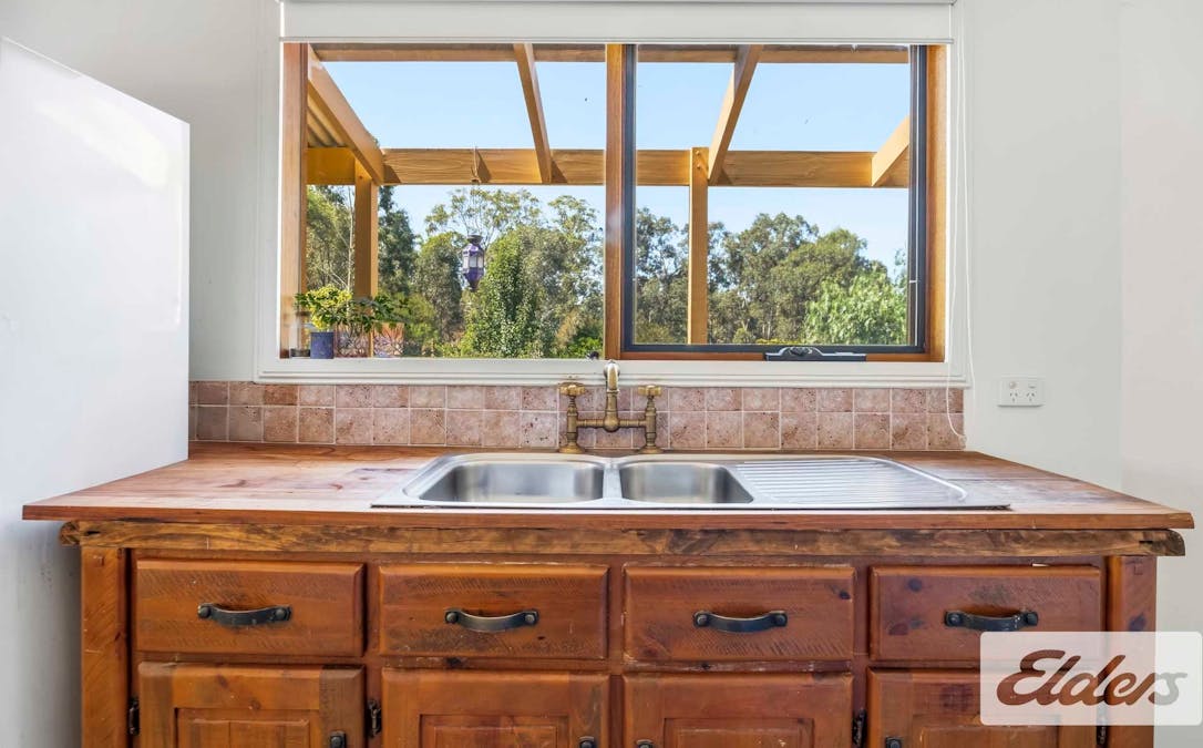 2a Palmerston Street, Newstead, VIC, 3462 - Image 15