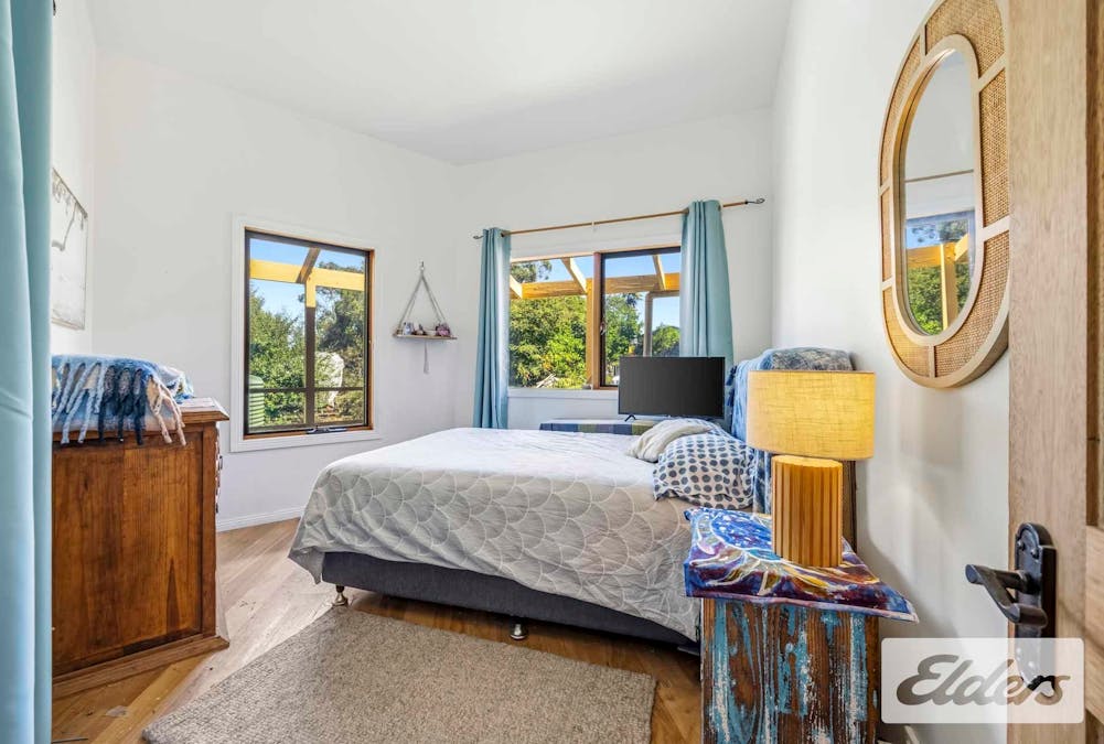 2a Palmerston Street, Newstead, VIC, 3462 - Image 21