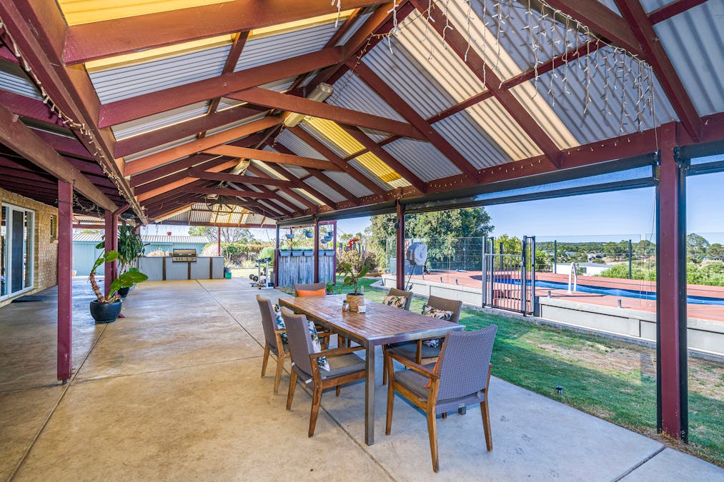 18 Evelyn Place, Bullsbrook, WA, 6084 - Image 4