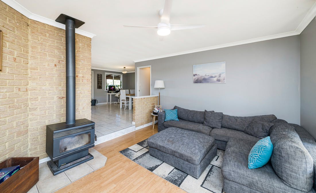 18 Evelyn Place, Bullsbrook, WA, 6084 - Image 5