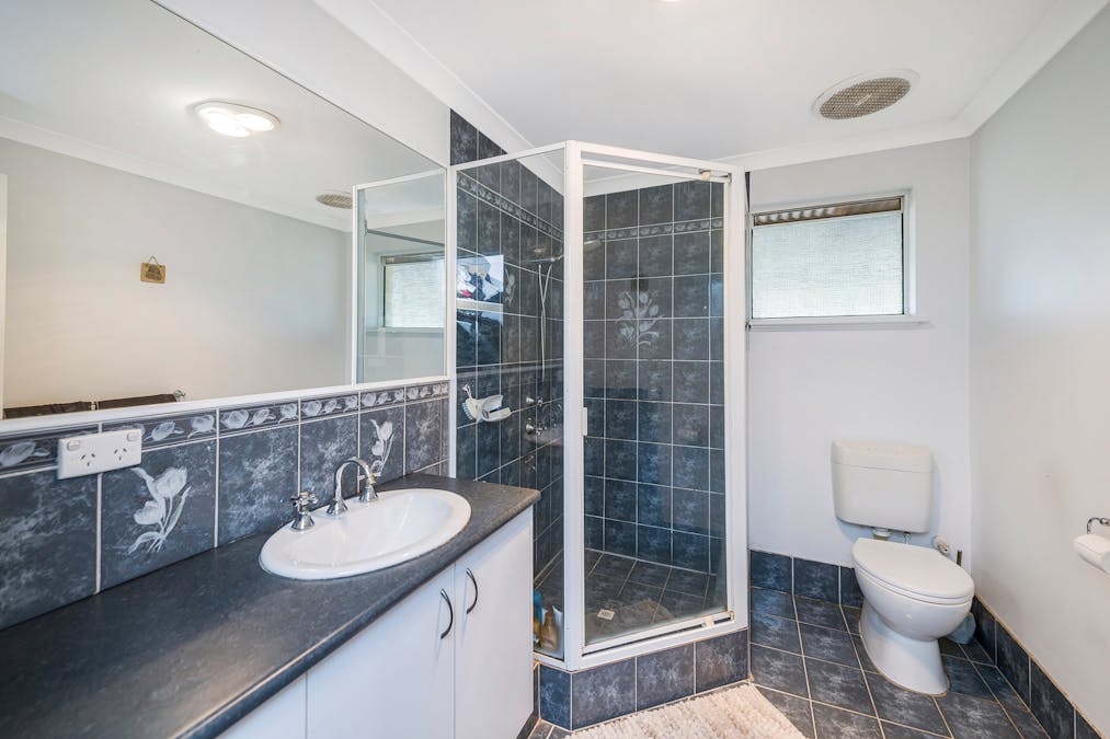 18 Evelyn Place, Bullsbrook, WA, 6084 - Image 11