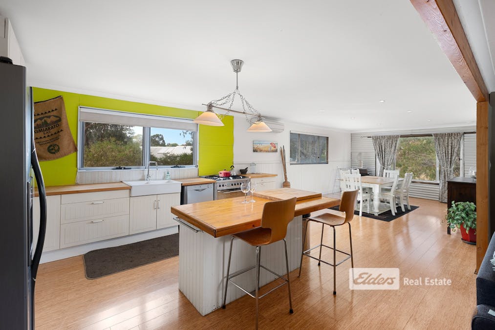 20 McTaggart Road, Capel, WA, 6271 - Image 5