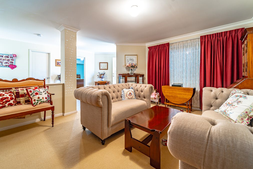 24 Chesapeake Parade, Port Kennedy, WA, 6172 - Image 6