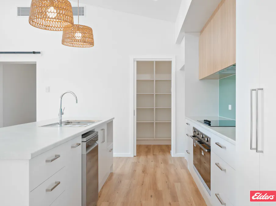 53 Cooke Street, Kingston Se, SA, 5275 - Image 10