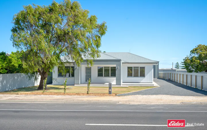 53 Cooke Street, Kingston Se, SA, 5275 - Image 1