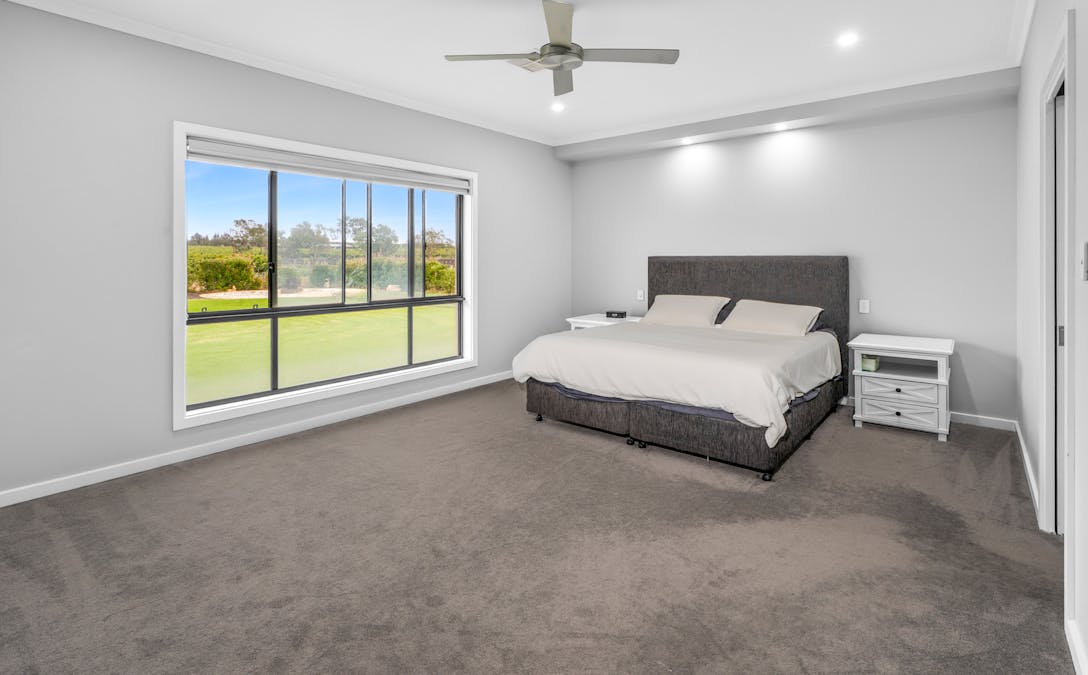 386 Chowilla Street, Renmark, SA, 5341 - Image 11