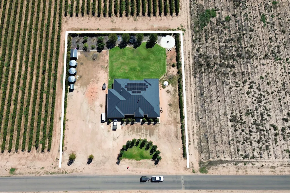 386 Chowilla Street, Renmark, SA, 5341 - Image 22