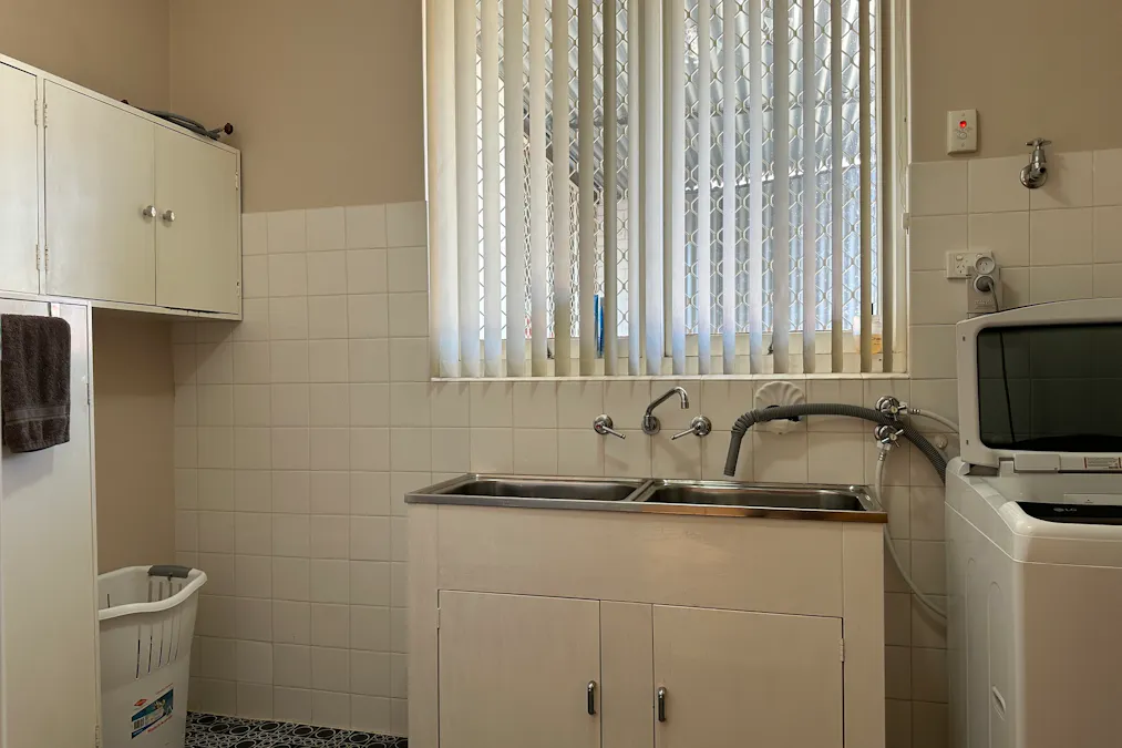 25 Golf Links Road, Katanning, WA, 6317 - Image 22