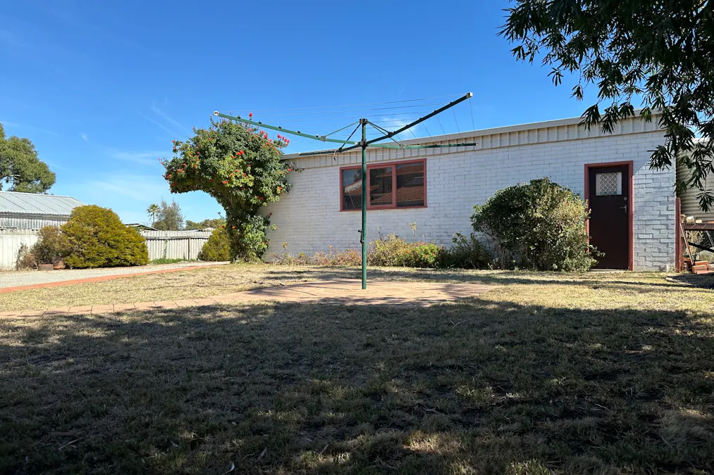 25 Golf Links Road, Katanning, WA, 6317 - Image 29