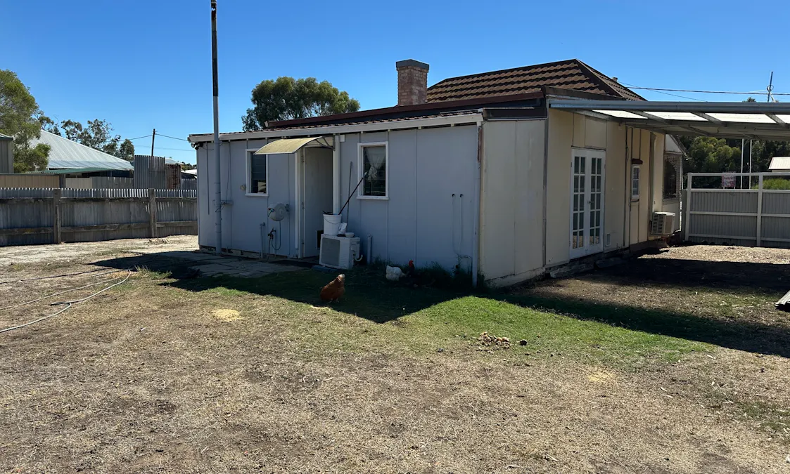 6 Dijon Street, Katanning, WA, 6317 - Image 14
