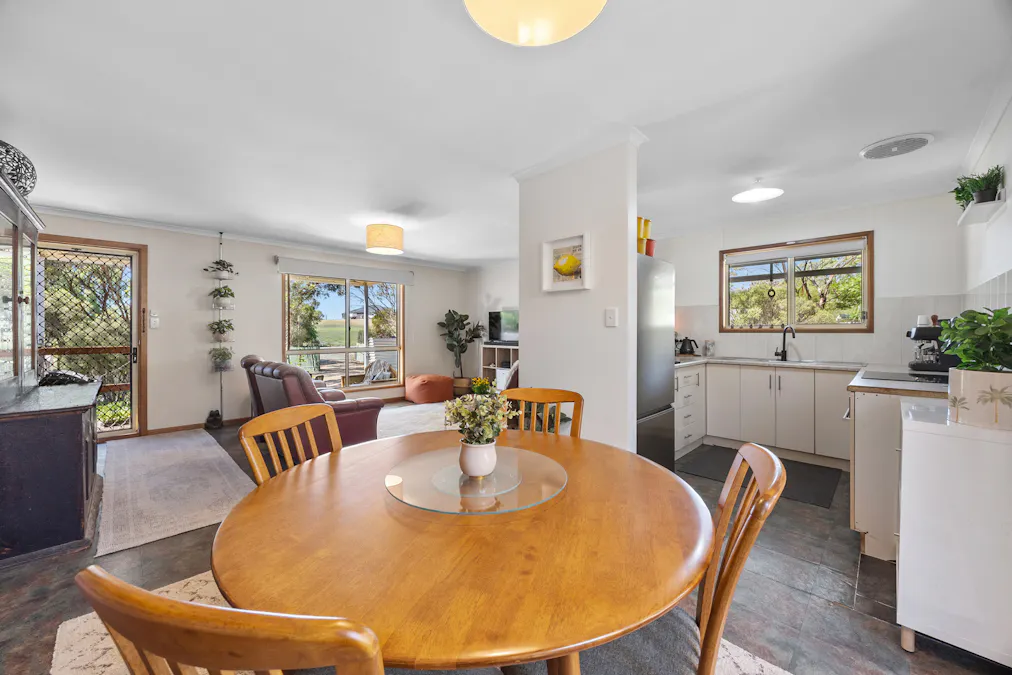 46 Murray Street, Caloote, SA, 5254 - Image 4