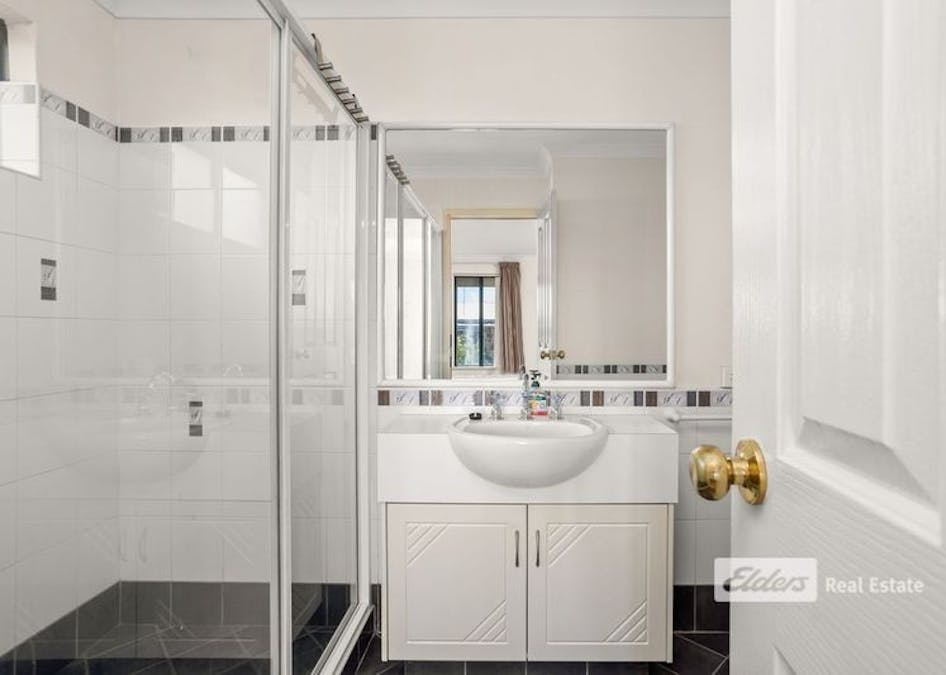 8 Dwyer Street, East Bunbury, WA, 6230 - Image 9