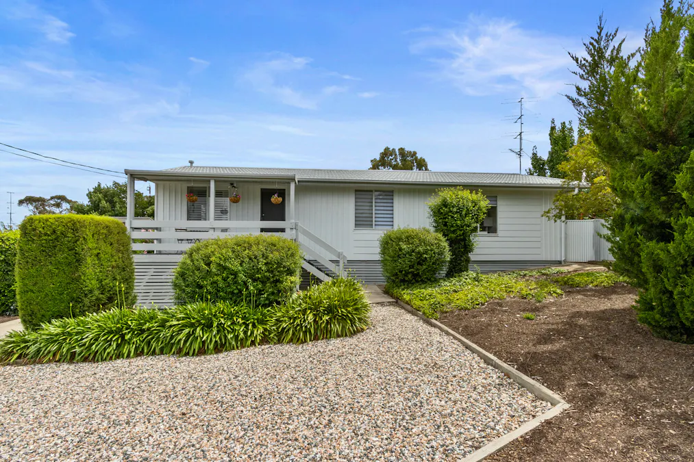 18 Mill Street, Clare, SA, 5453 - Image 2