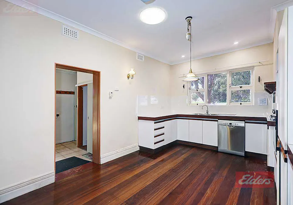 29 Homer Street, Narrogin, WA, 6312 - Image 4