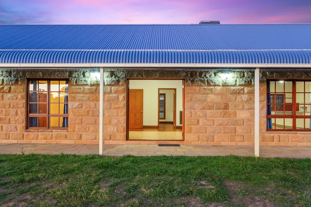 9 Jiparu Drive, Murrumbateman, NSW, 2582 - Image 3