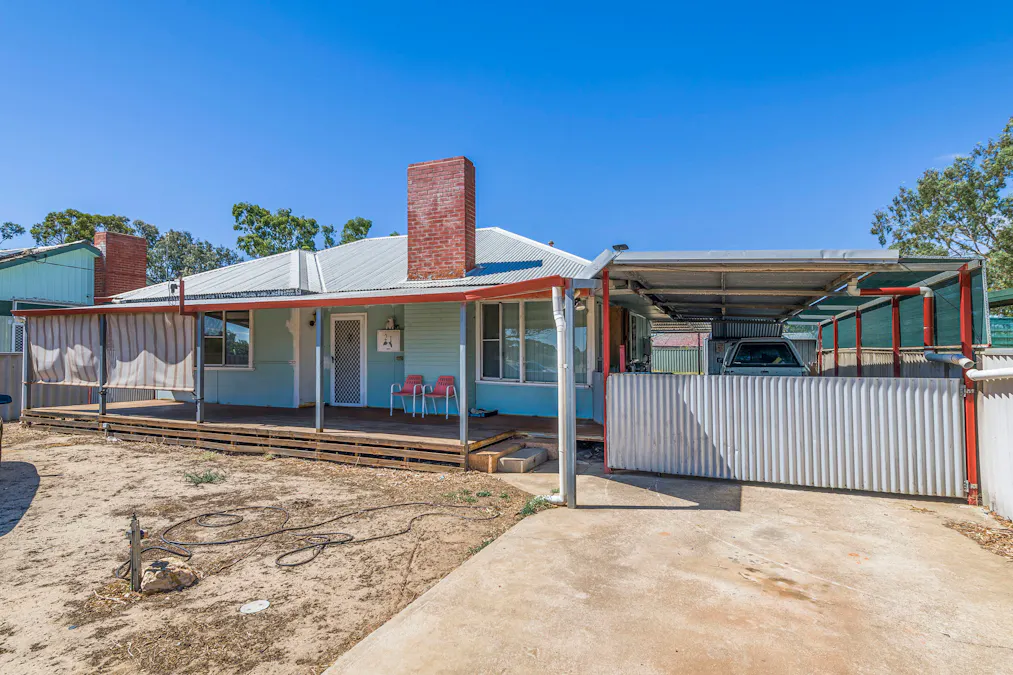 39 Long Street, Moora, WA, 6510 - Image 2