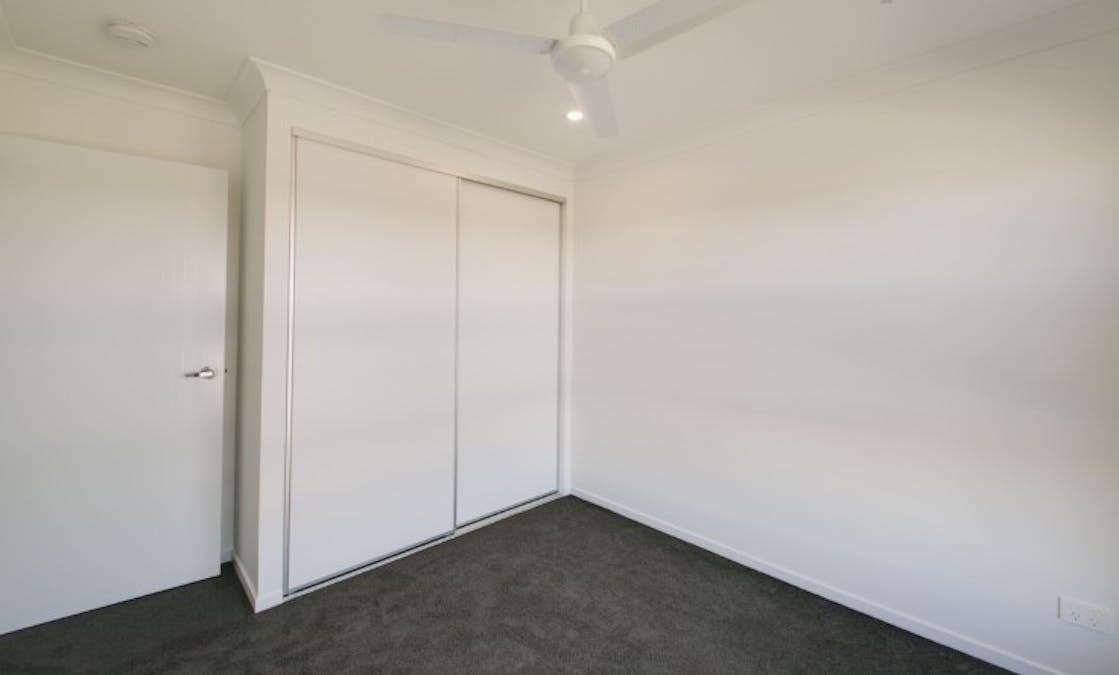 23 Wallace Street, Walloon, QLD, 4306 - Image 13