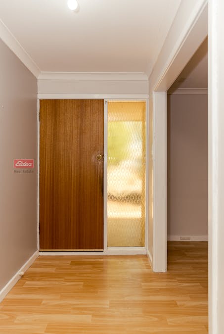 16 Pioneers Road, Merredin, WA, 6415 - Image 6