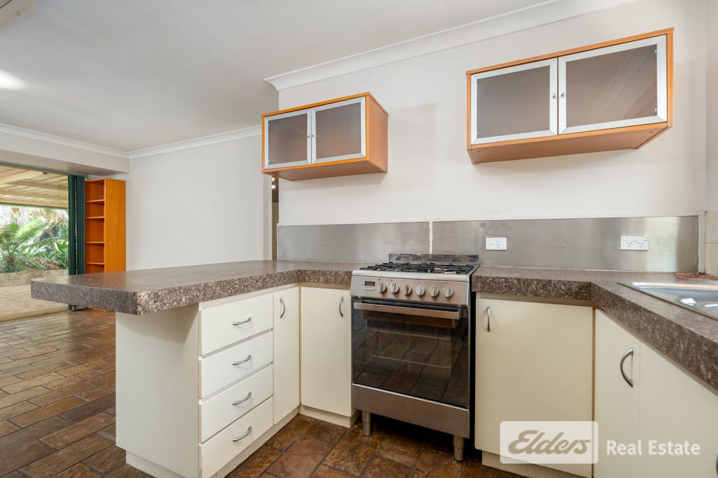 11 Gascoyne Way, Cooloongup, WA, 6168 - Image 5
