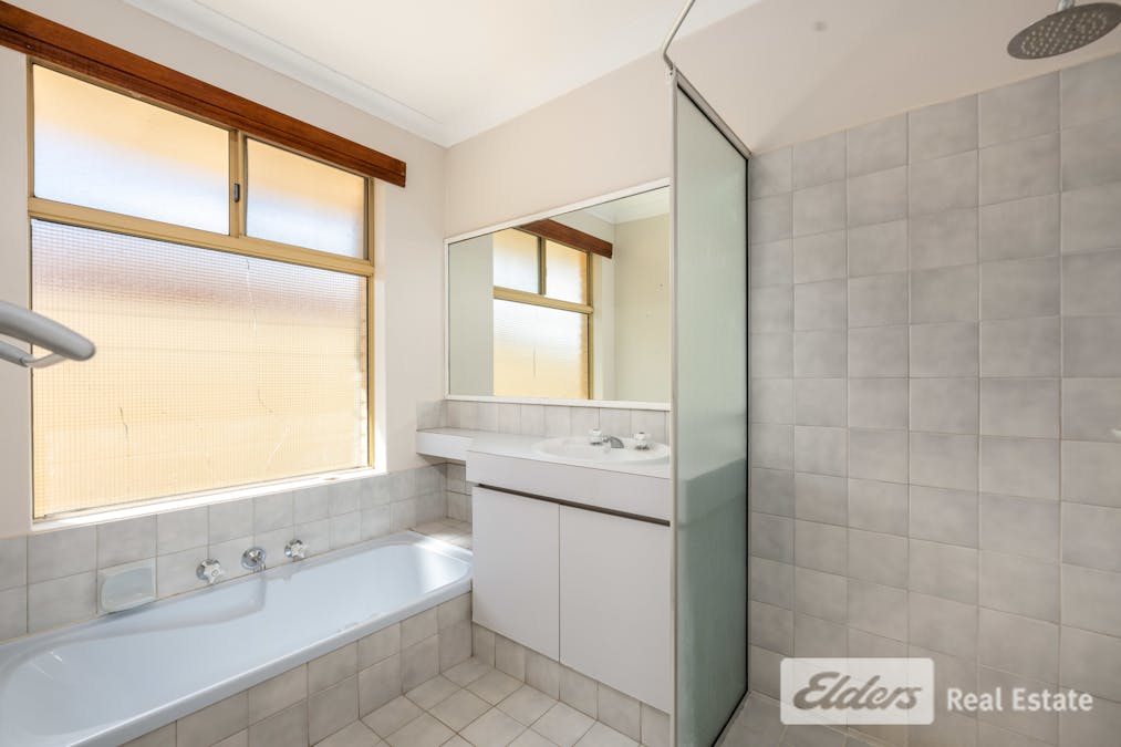 11 Gascoyne Way, Cooloongup, WA, 6168 - Image 11