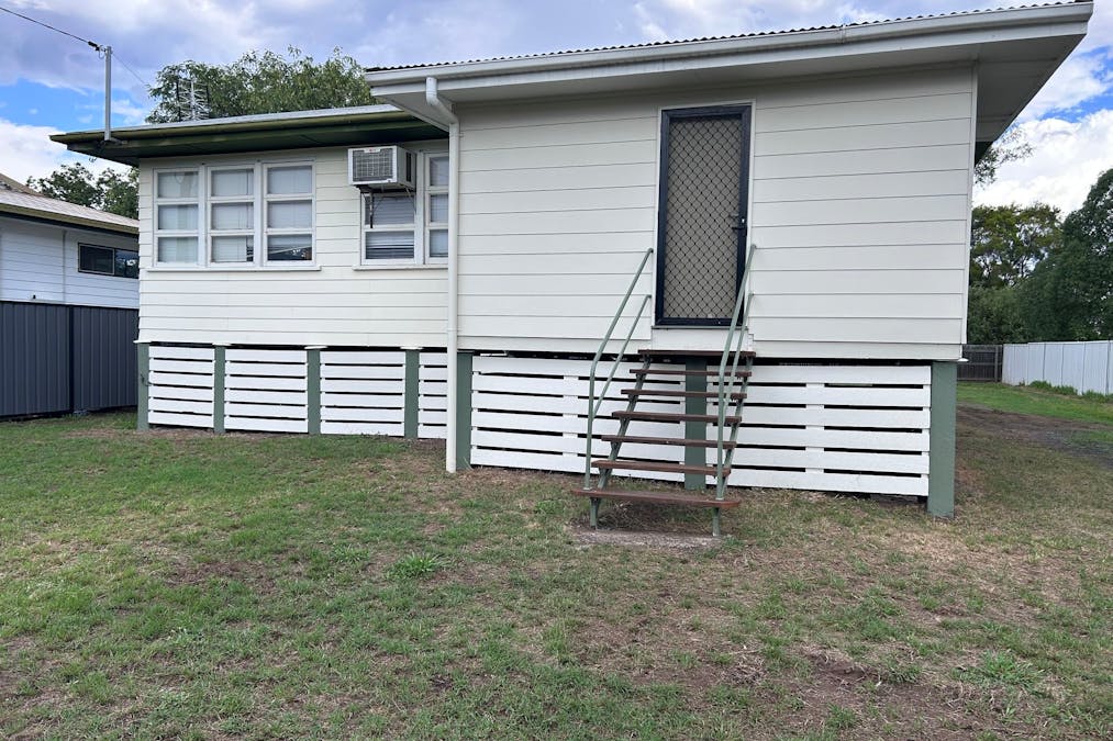 13 Nearhos Street, Dalby, QLD, 4405 - Image 1