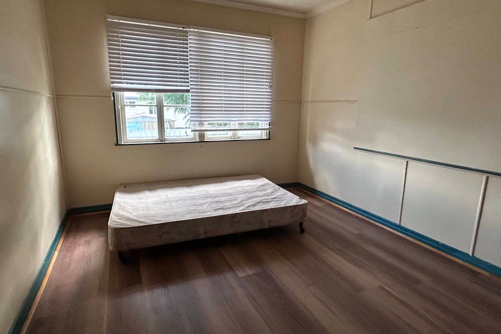 13 Nearhos Street, Dalby, QLD, 4405 - Image 5