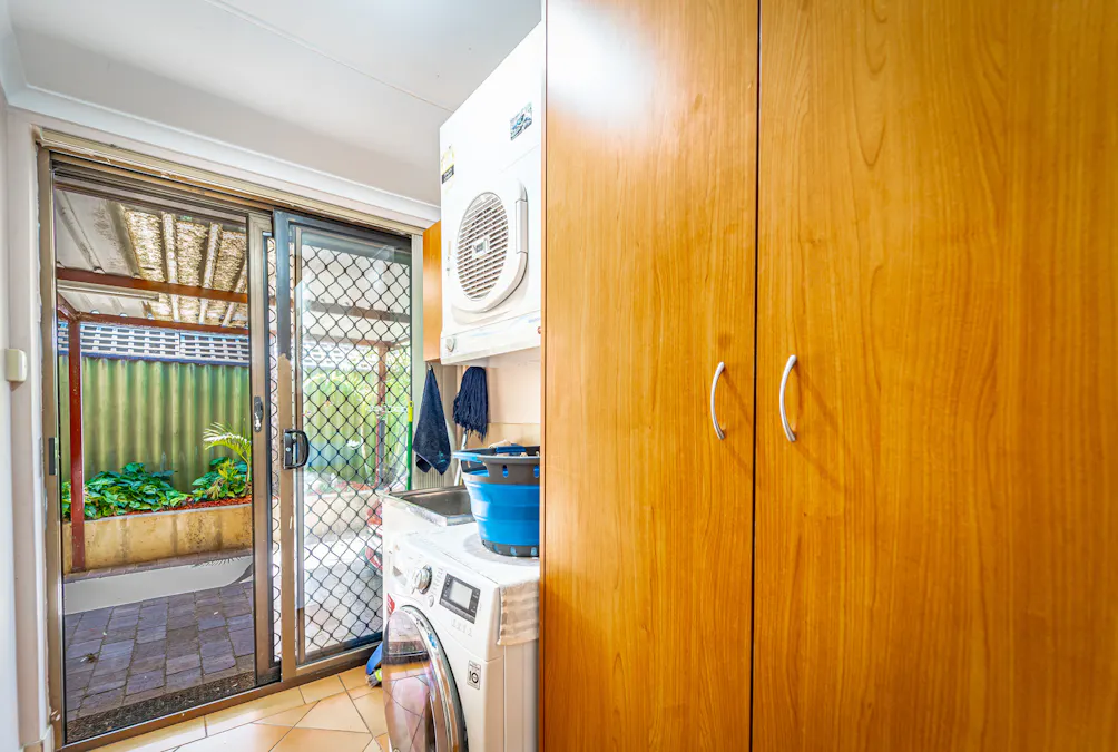 9 Barbrook Way, Warnbro, WA, 6169 - Image 18