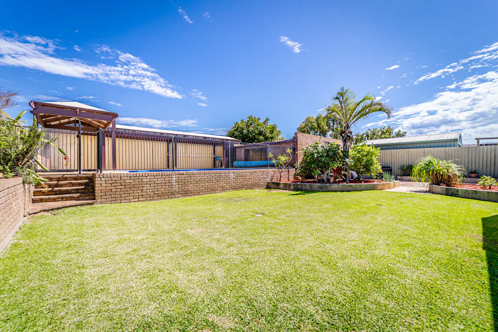 9 Barbrook Way, Warnbro, WA, 6169 - Image 22