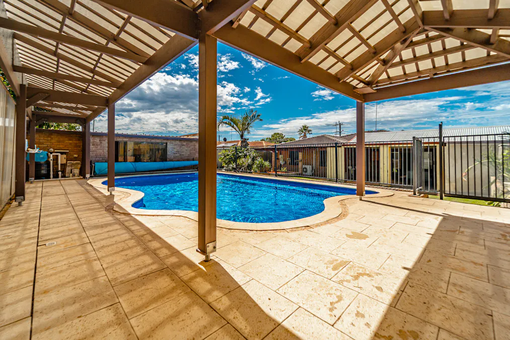 9 Barbrook Way, Warnbro, WA, 6169 - Image 23