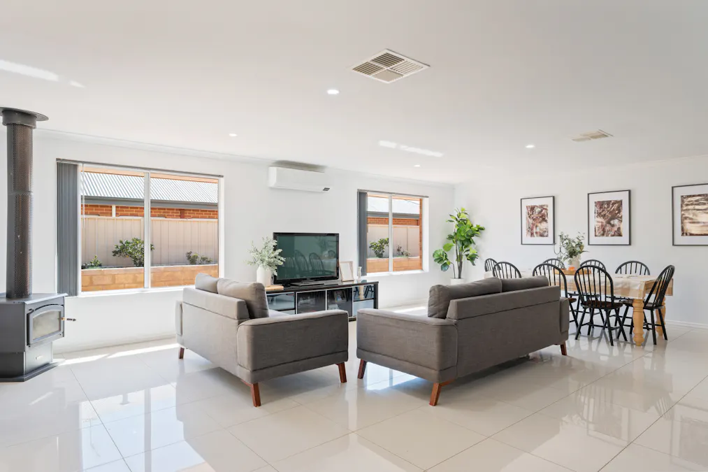 8  Harrison Way, Waroona, WA, 6215 - Image 9