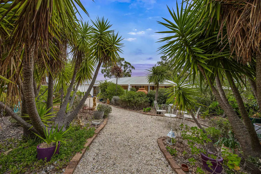 6820 Pyrenees Highway, Avoca, VIC, 3467 - Image 34