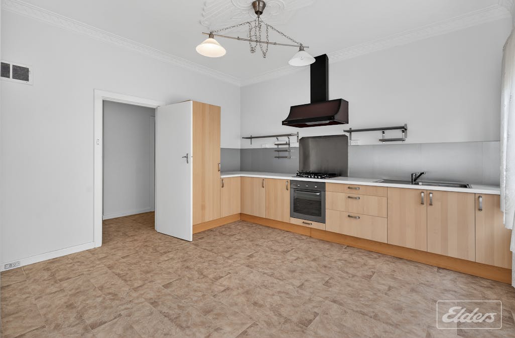 6 Dee Street, Woodville South, SA, 5011 - Image 13