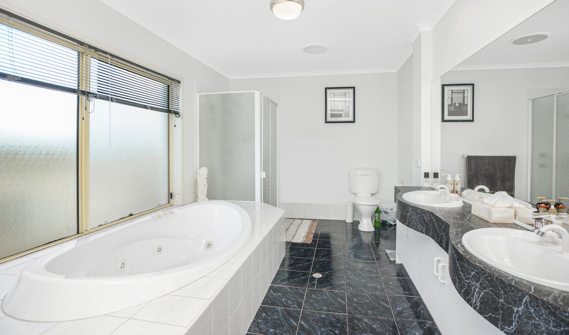 54 Southern Right Crescent, Encounter Bay, SA, 5211 - Image 13