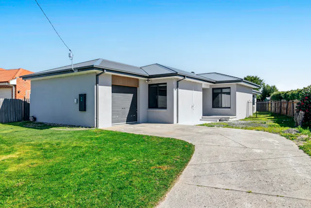 9 Ulswater Road — photo from Elders Real Estate Ballarat
