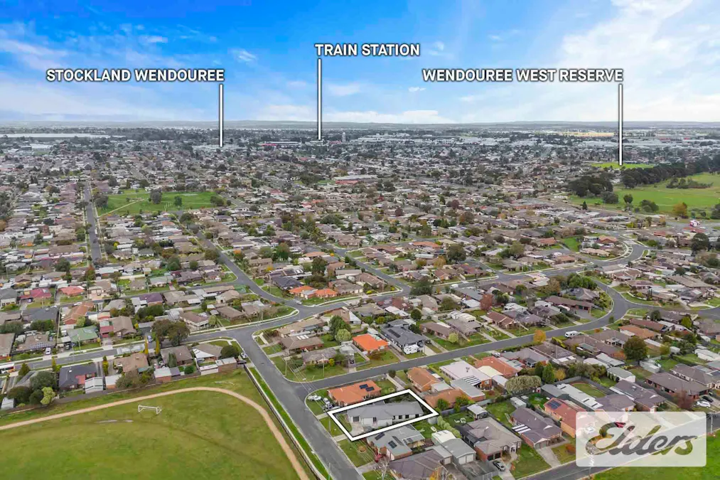 9 Ulswater Road, Wendouree, VIC, 3355 - Image 3