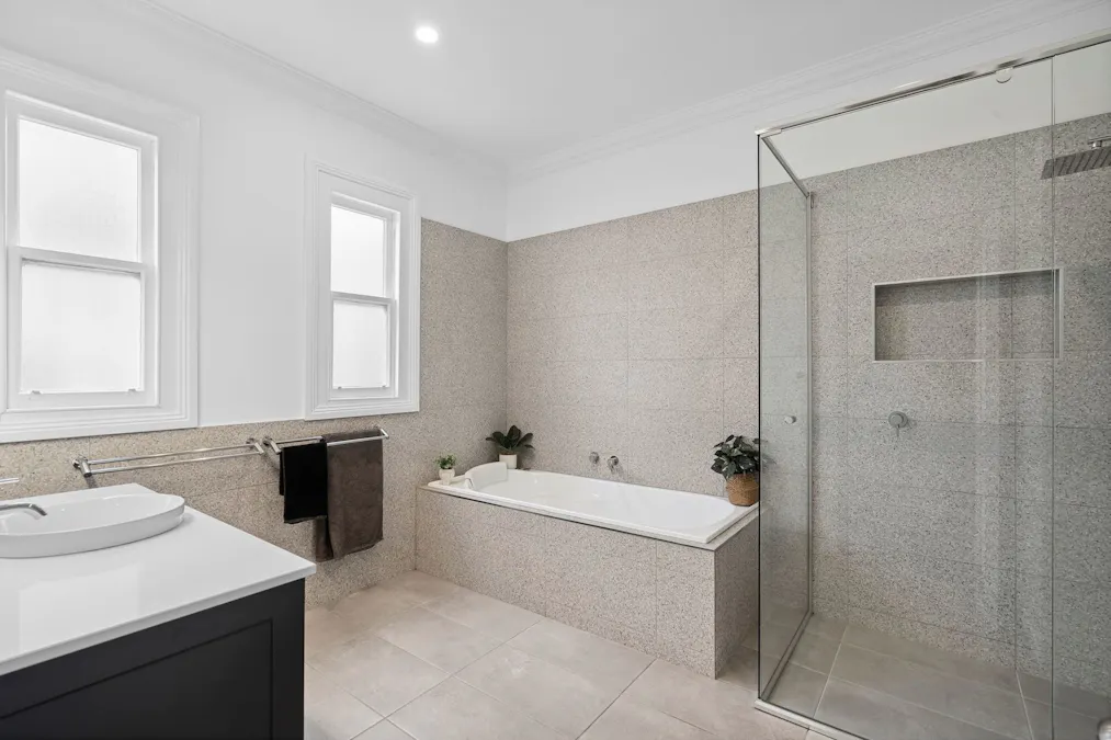 165 Elwood Road, Camperdown, VIC, 3260 - Image 12