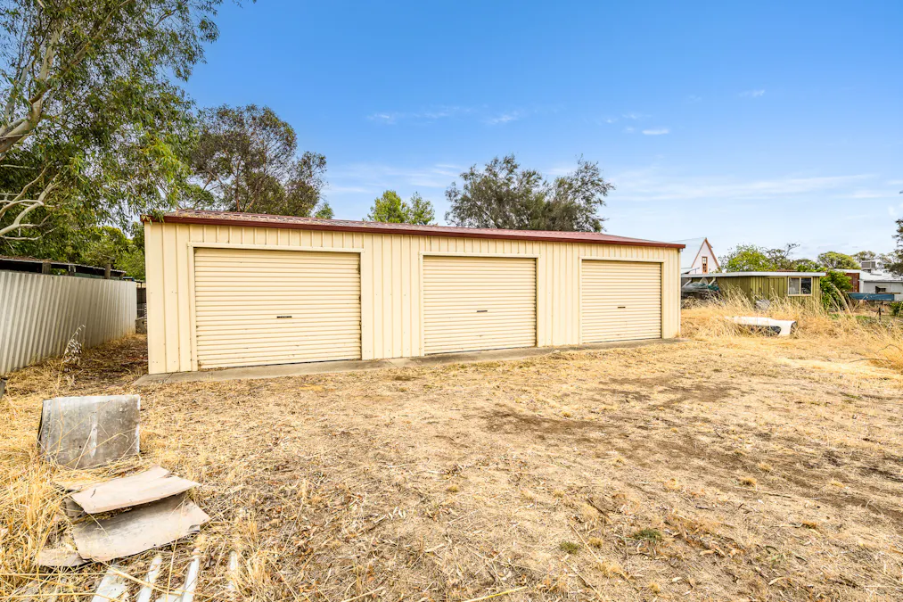 17 Milhinch Street, Muluckine, WA, 6401 - Image 2