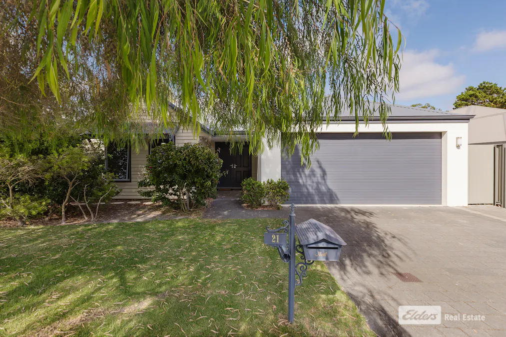 21 Flynn Way, Bayonet Head, WA, 6330 - Image 1