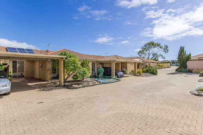 29/96 Simpson Avenue, Rockingham, WA, 6168 - Image 1