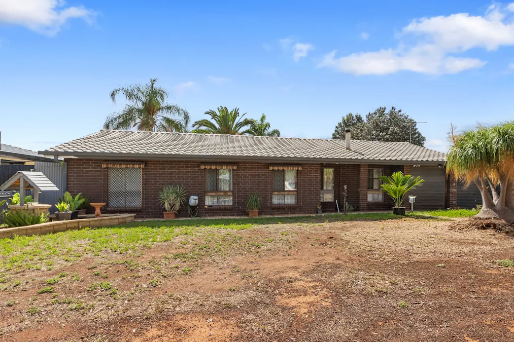 12 Orlyk Street, Para Hills West, SA, 5096 - Image 1